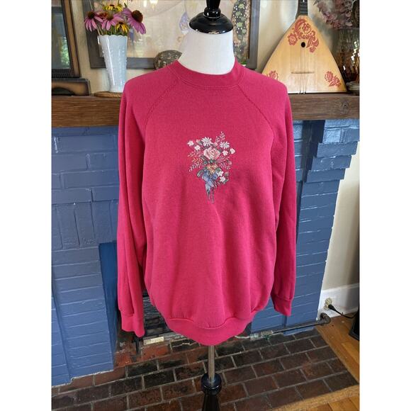 VINTAGE M L Grannycore Sweatshirt Floral Embroidered BY Hand Cottage Needlepoint - Picture 4 of 12